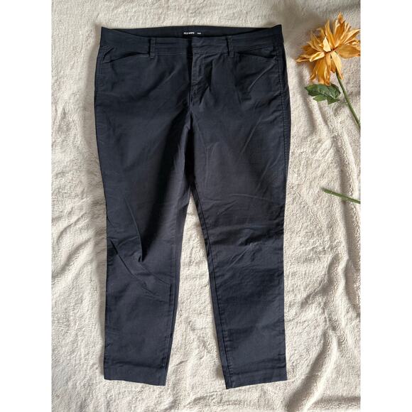 Old Navy Black Pixie Style Chino Pants Size 12 - Picture 1 of 5
